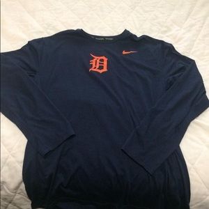 Detroit Tigers long sleeve shirt